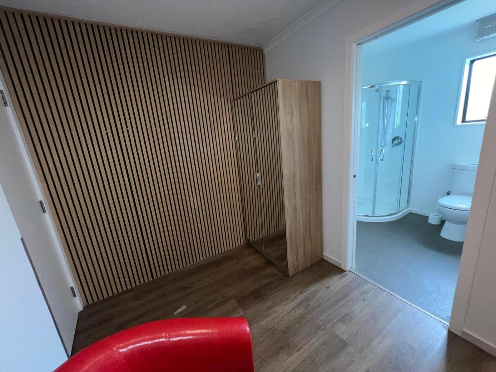 אשברטון Academy Lodge Motel מראה חיצוני תמונה