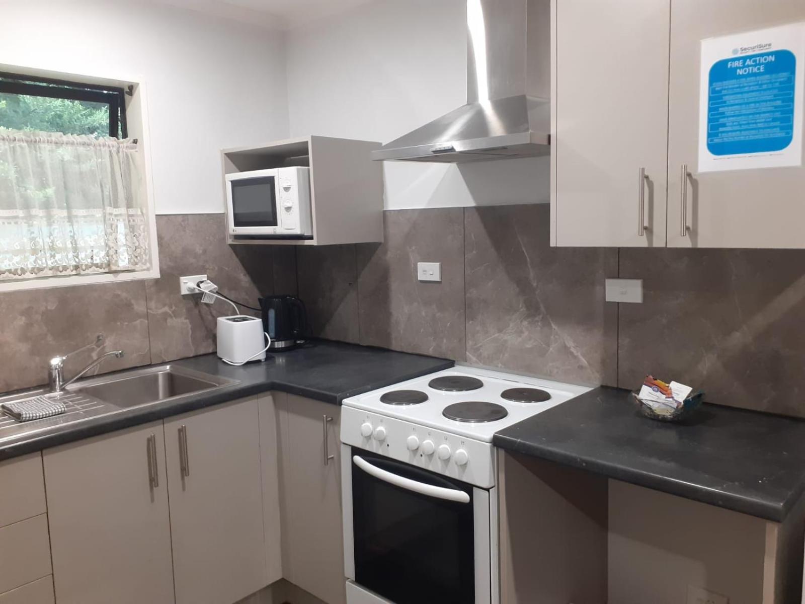 אשברטון Academy Lodge Motel מראה חיצוני תמונה