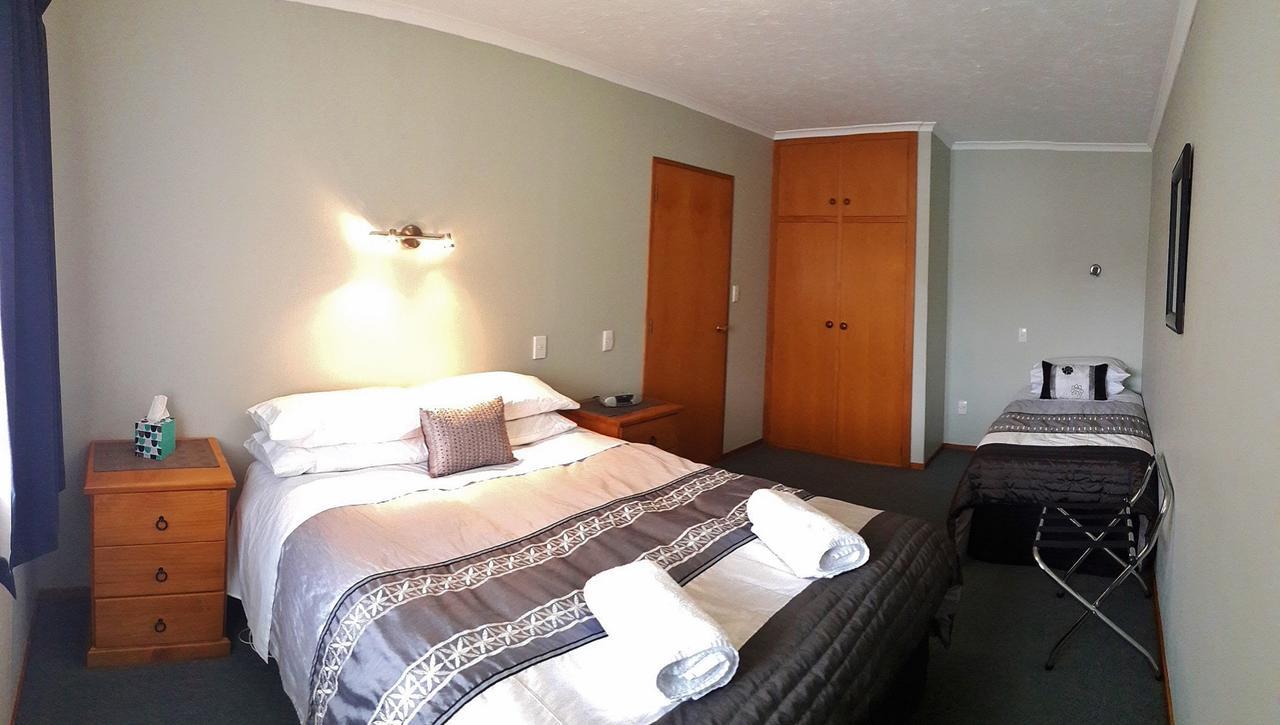 אשברטון Academy Lodge Motel מראה חיצוני תמונה